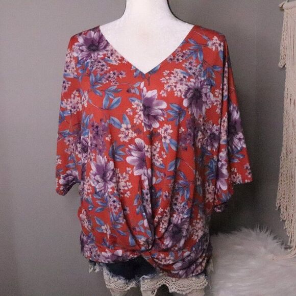 Daytrip | Floral Boho V Neck Top Large - Picture 2 of 8